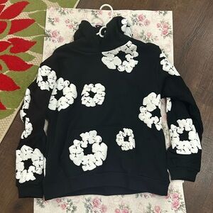 black denim tears cotton wreath sweatshirt